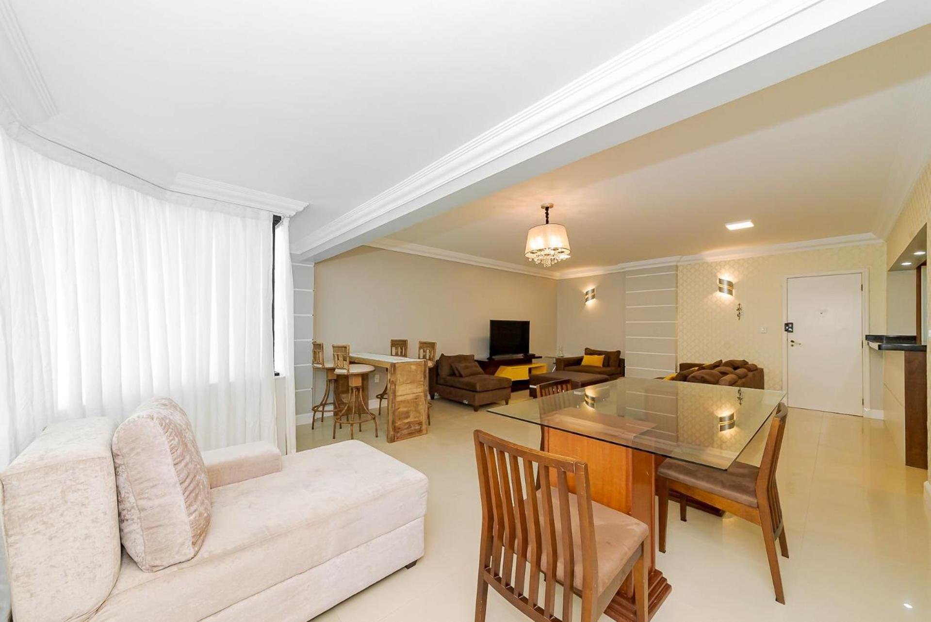 Apto Amplo 1Suite Mais 2Quartos - Quadra Mar 50M Da Praia - Somente Familiares Balneario Camboriu Dış mekan fotoğraf