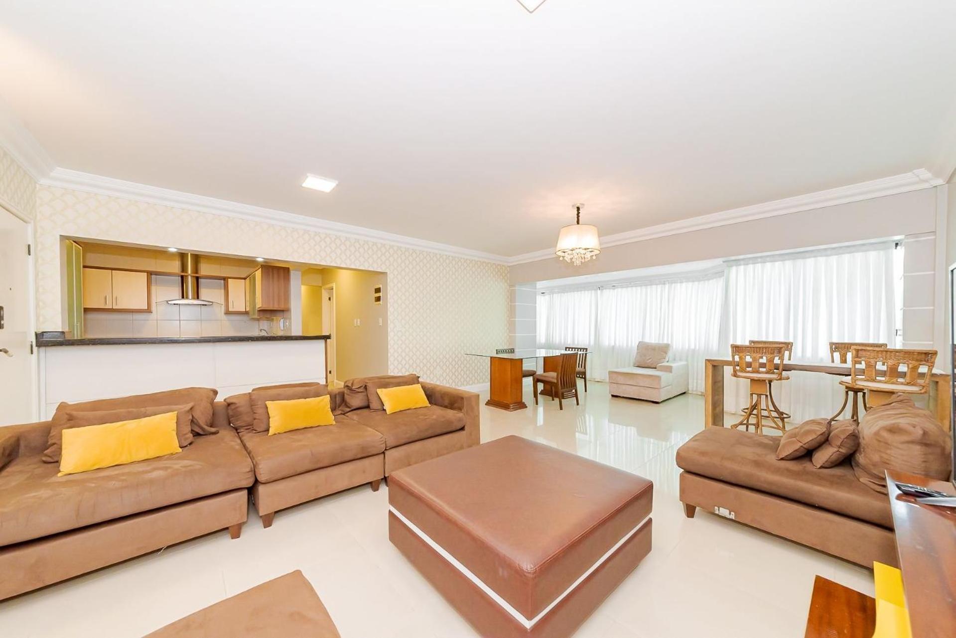 Apto Amplo 1Suite Mais 2Quartos - Quadra Mar 50M Da Praia - Somente Familiares Balneario Camboriu Dış mekan fotoğraf